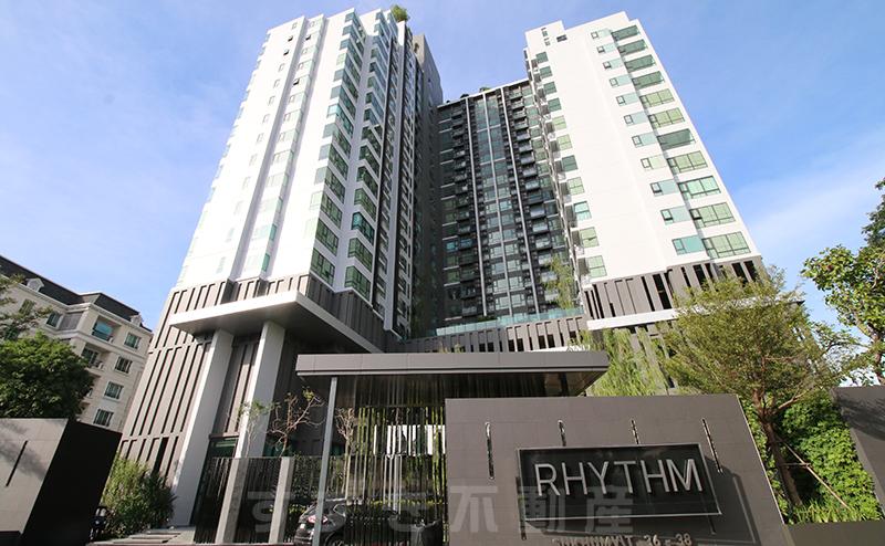 Rhythm Sukhumvit 36-38 の外観