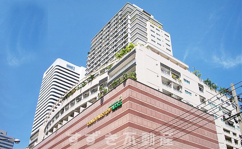 Grand Park View Asoke (Owner No.1851)