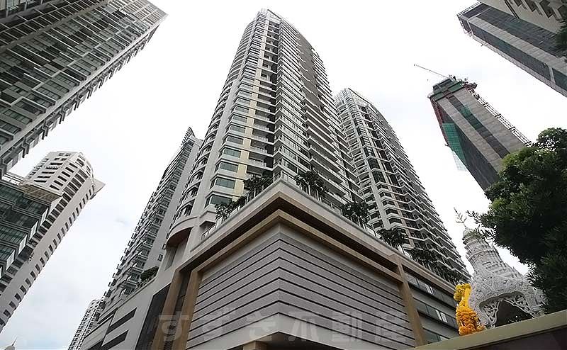 Bright Sukhumvit 24 (Owner No.11124)
