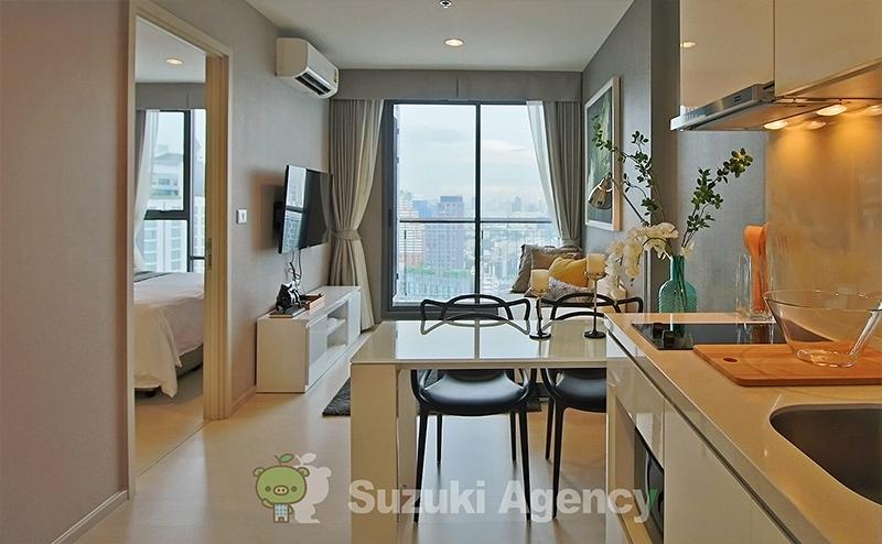 Rhythm Sukhumvit 42