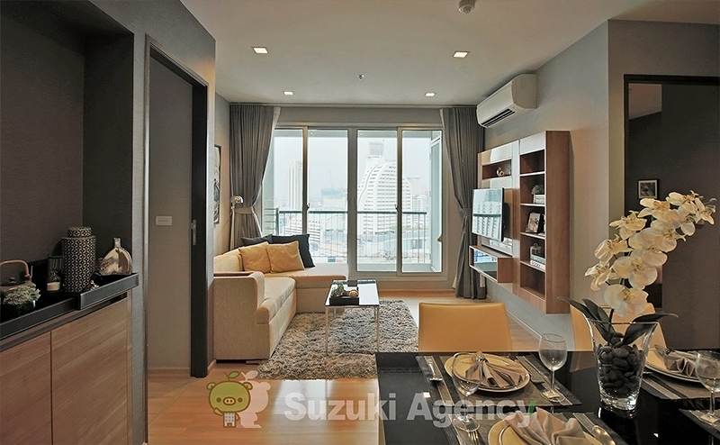 Rhythm Sathorn 21