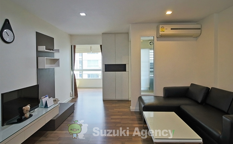 The Room Sukhumvit 79 の外観