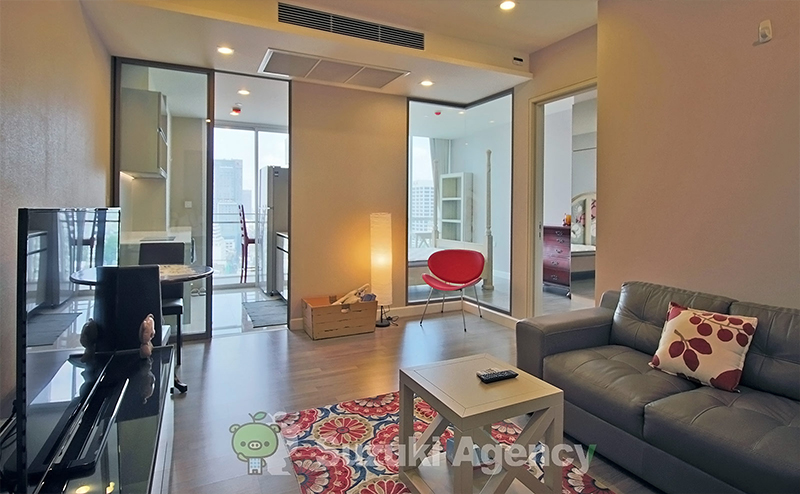 The Room Sathorn-Pan Road