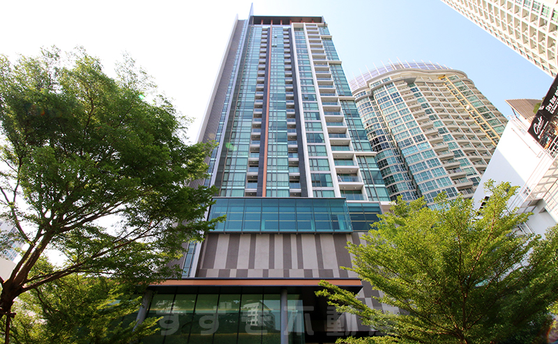 The Room Sukhumvit 69 の外観