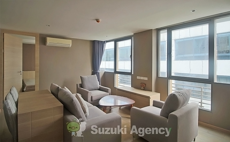 Klass Silom Condominium