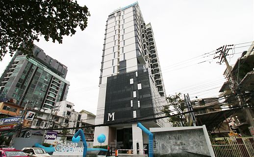 M Thonglor 10 Condominium の外観