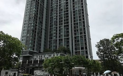 The Base Park East の外観