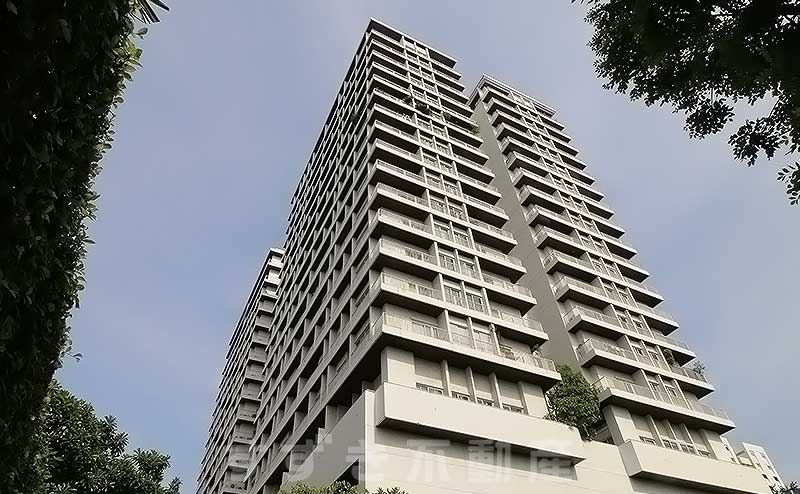 Noble Ora Condo Place の外観