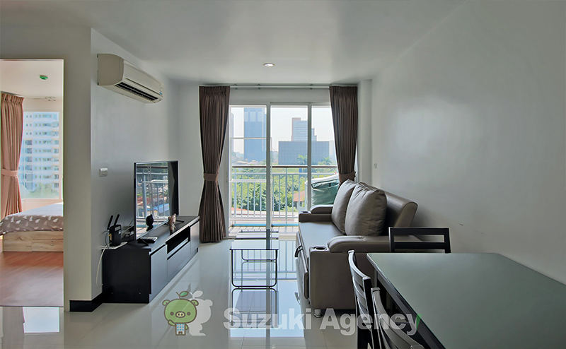 Voque Residential Condominium Sukhumvit 16 (Owner No.87087)