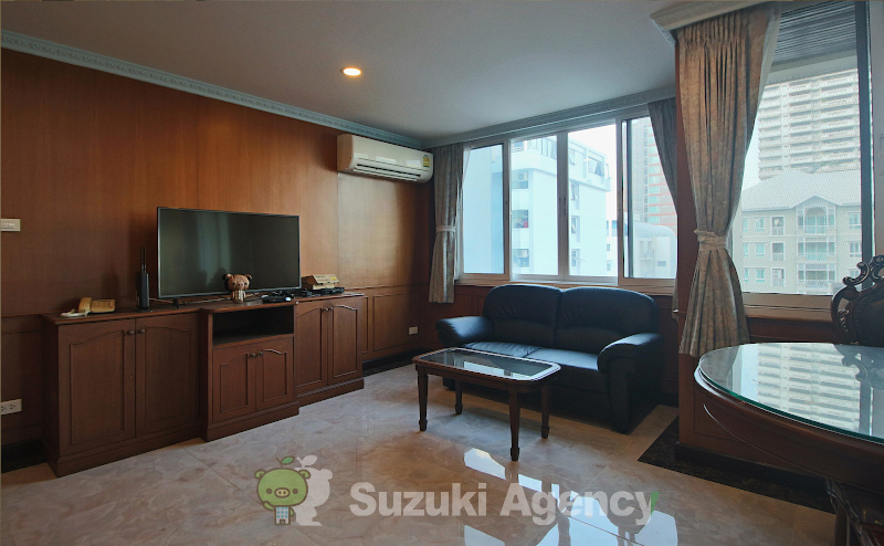 Acadamia Grand Tower