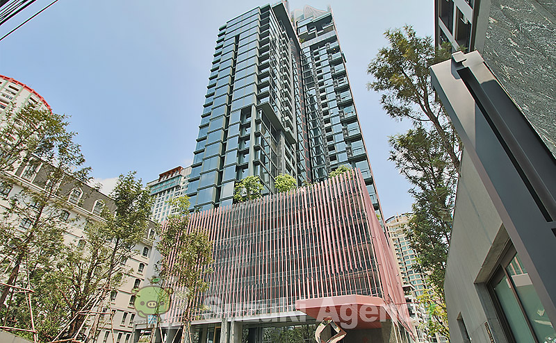 LAVIQ Sukhumvit 57 の外観
