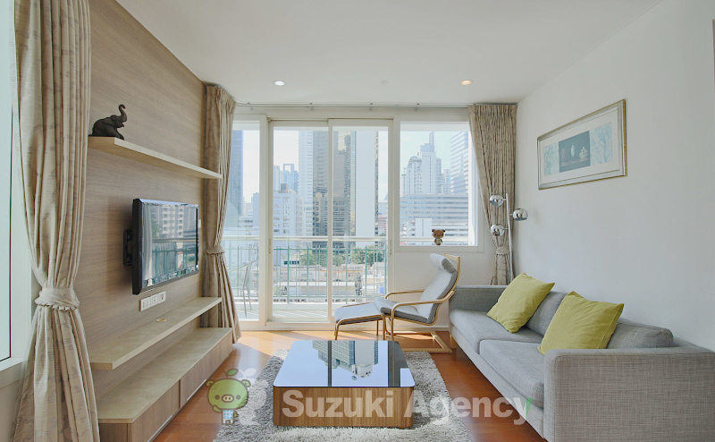 Wind Sukhumvit 23 の外観