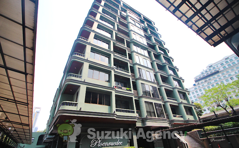 Ploenruedee Residence