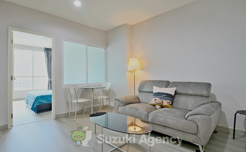 Life@Sukhumvit 65 の外観