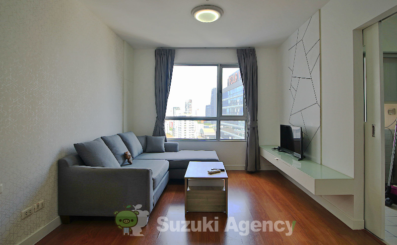 Condo One X Sukhumvit 26