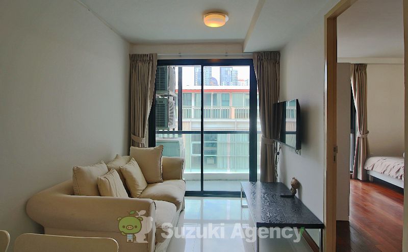 Le Cote Thonglor 8