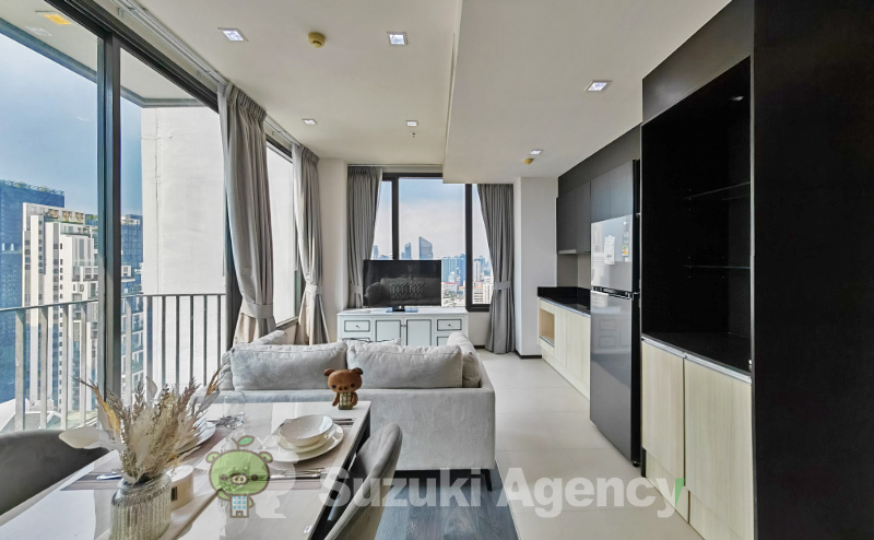 Edge Sukhumvit 23
