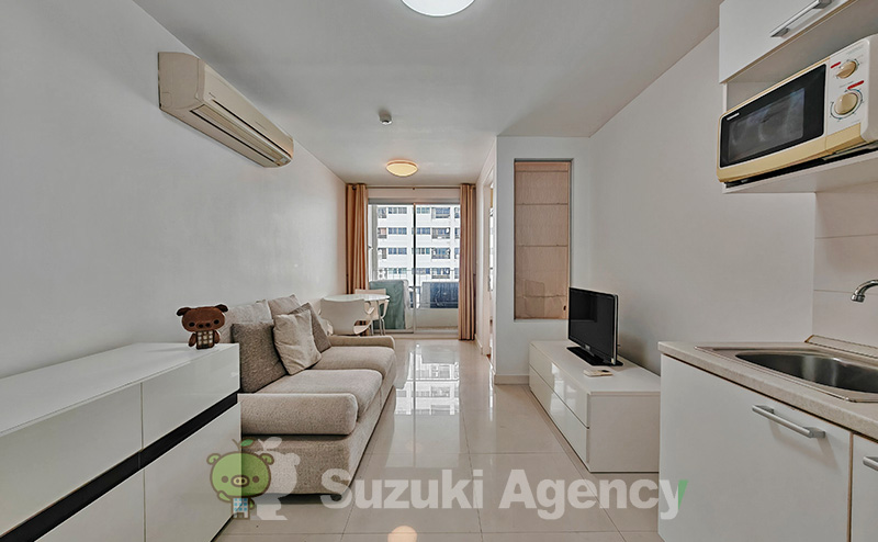 The Clover Thonglor Residence