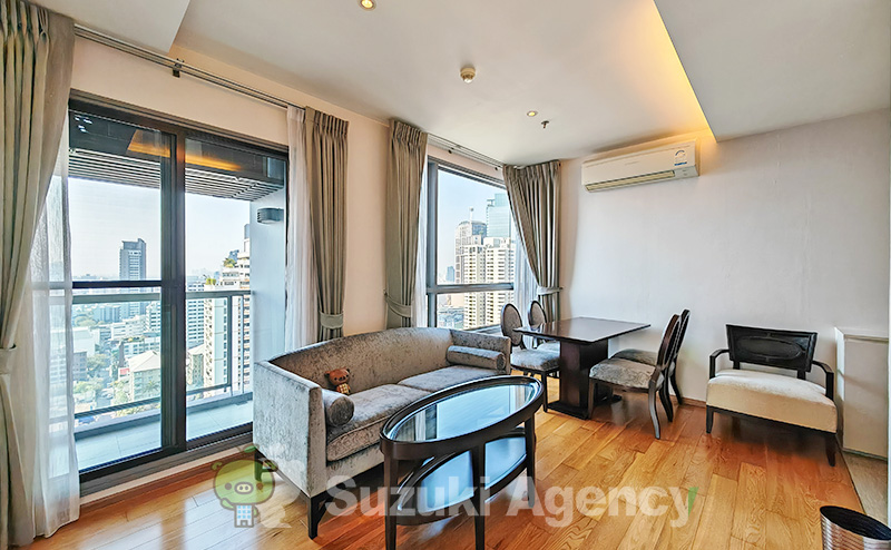 H Sukhumvit 43 の外観