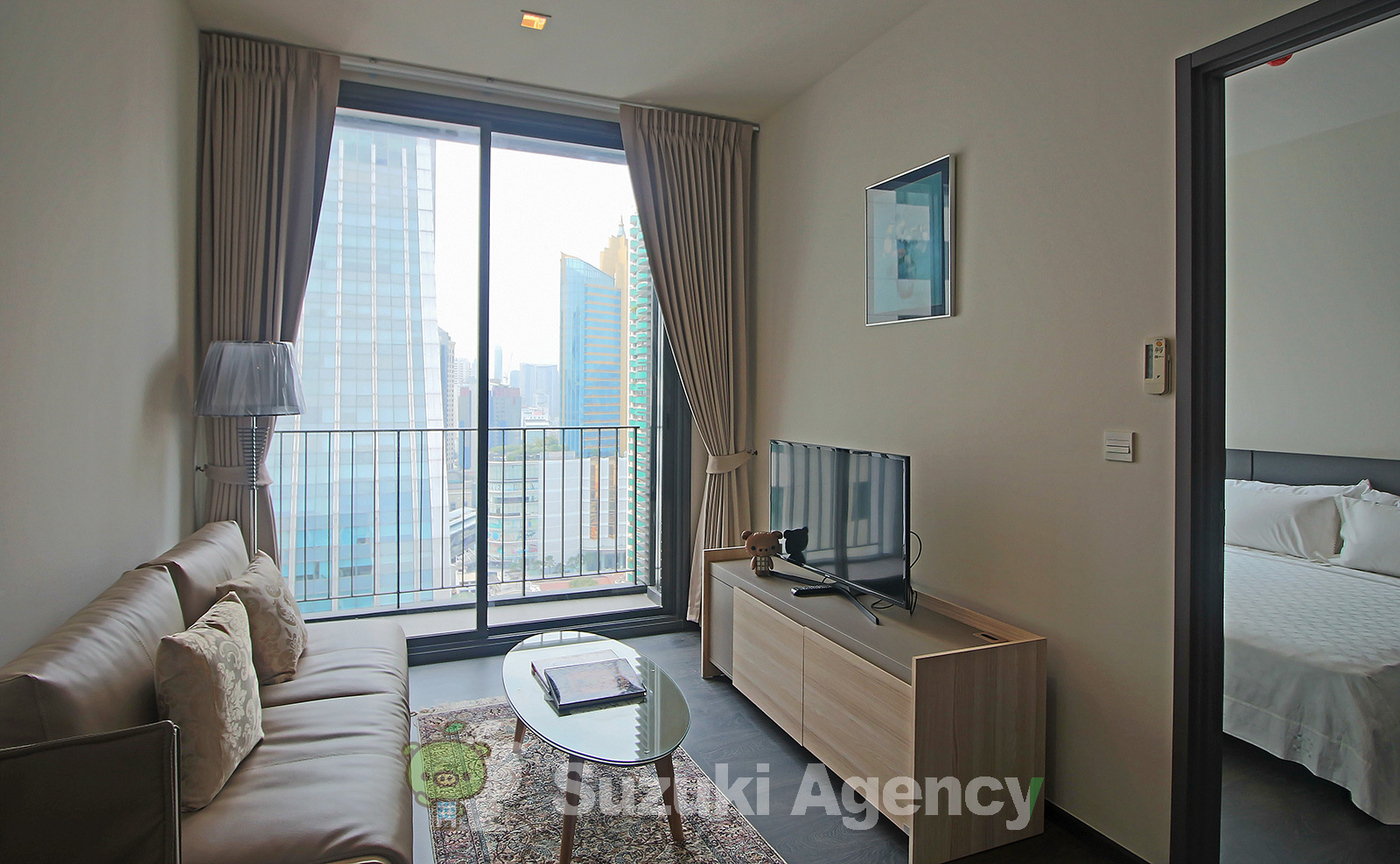 Edge Sukhumvit 23 の写真