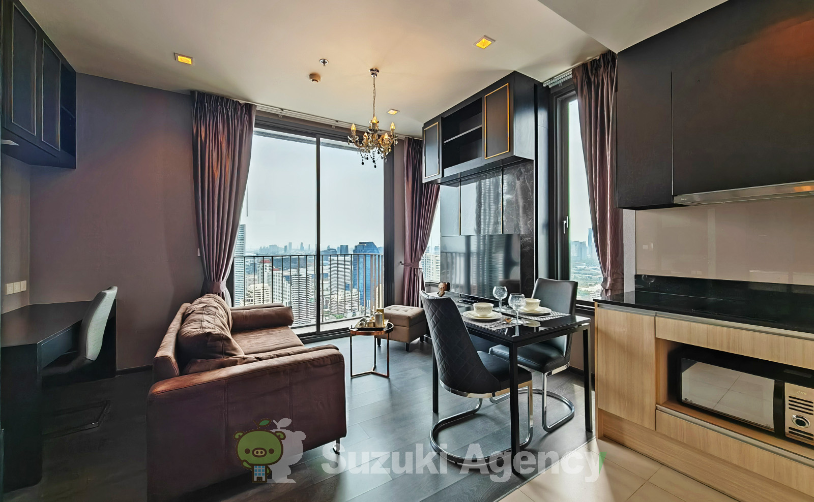 Edge Sukhumvit 23 の写真