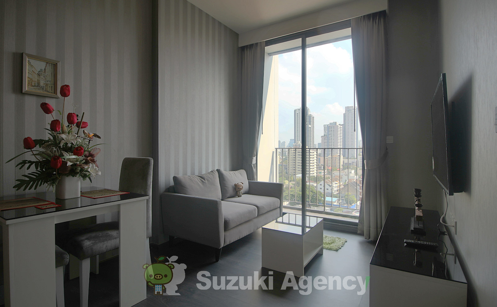 Edge Sukhumvit 23 の写真