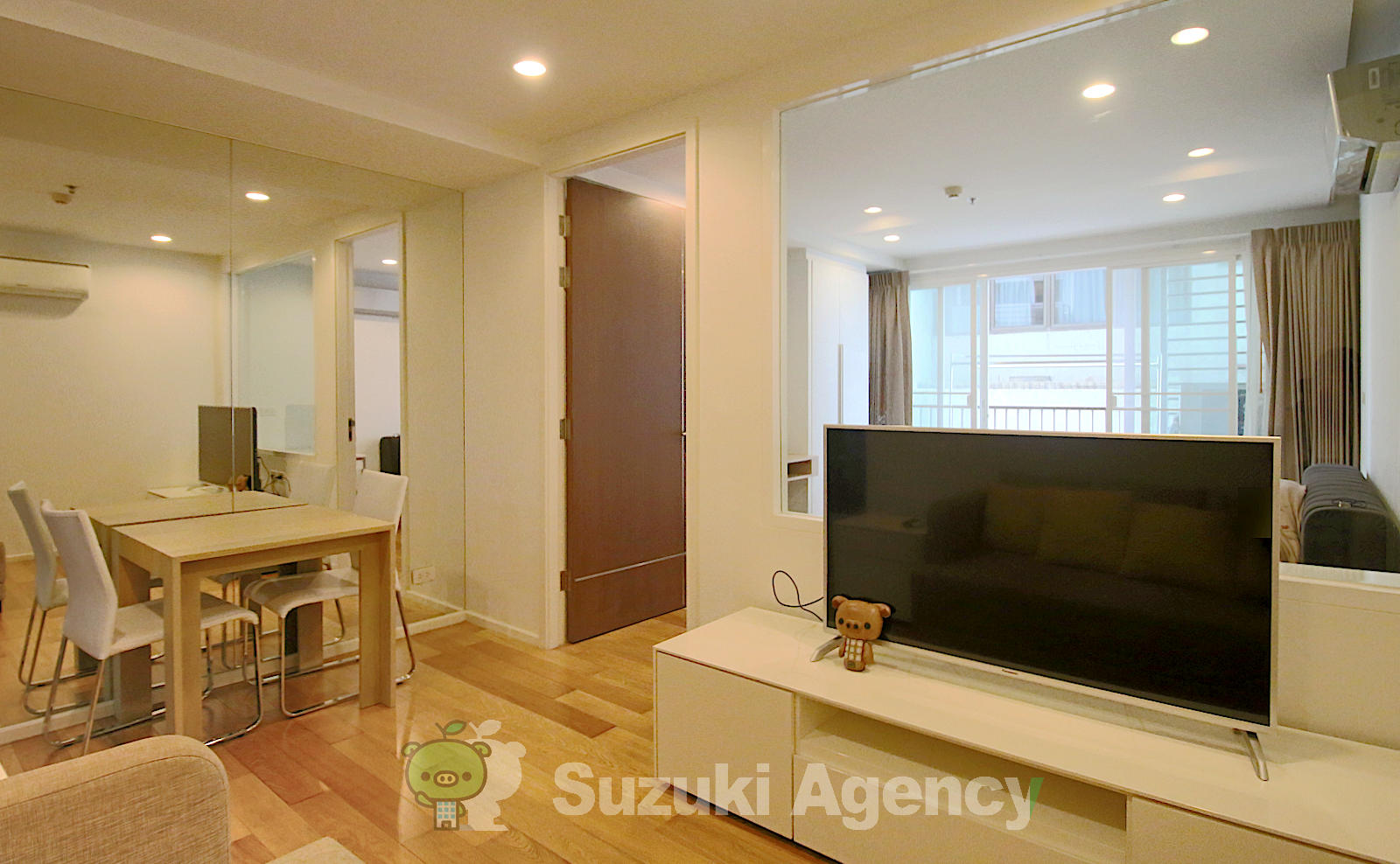 15 Sukhumvit Residence の写真