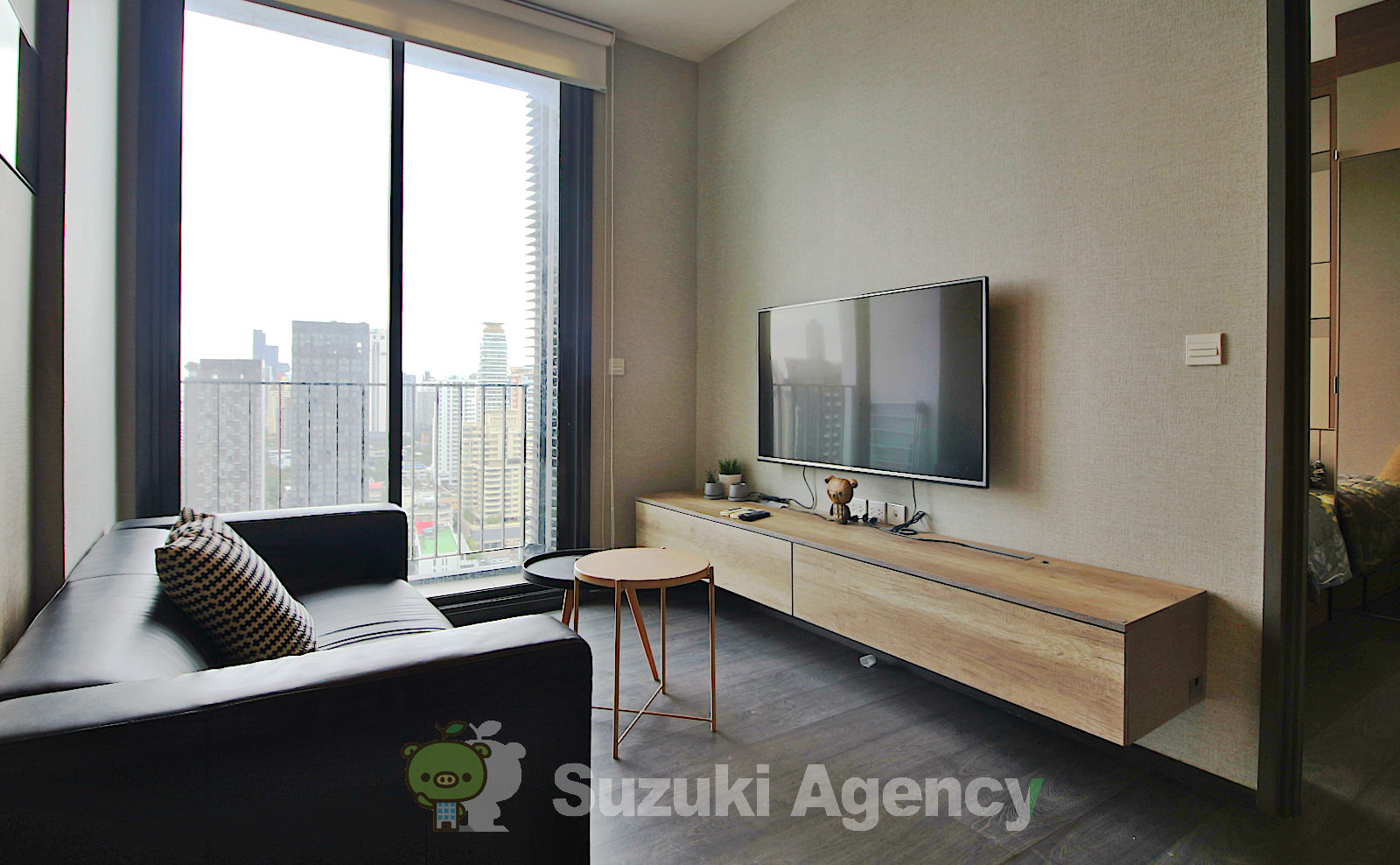 Edge Sukhumvit 23 の写真