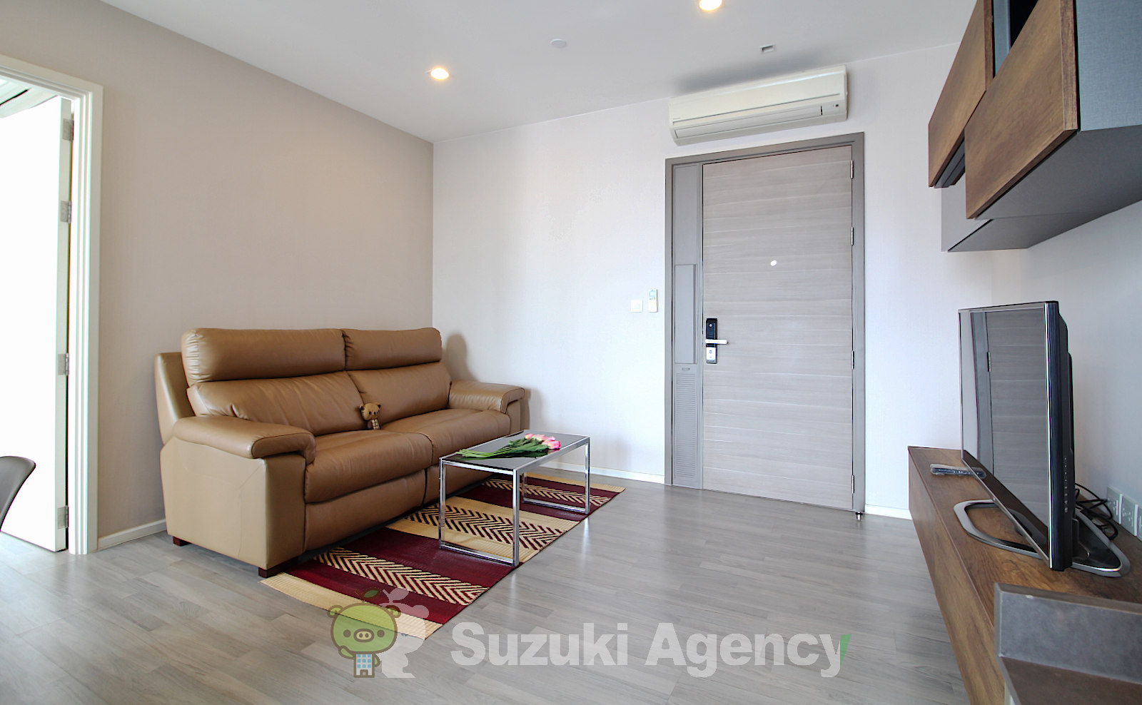 The Room Sukhumvit 69 の写真