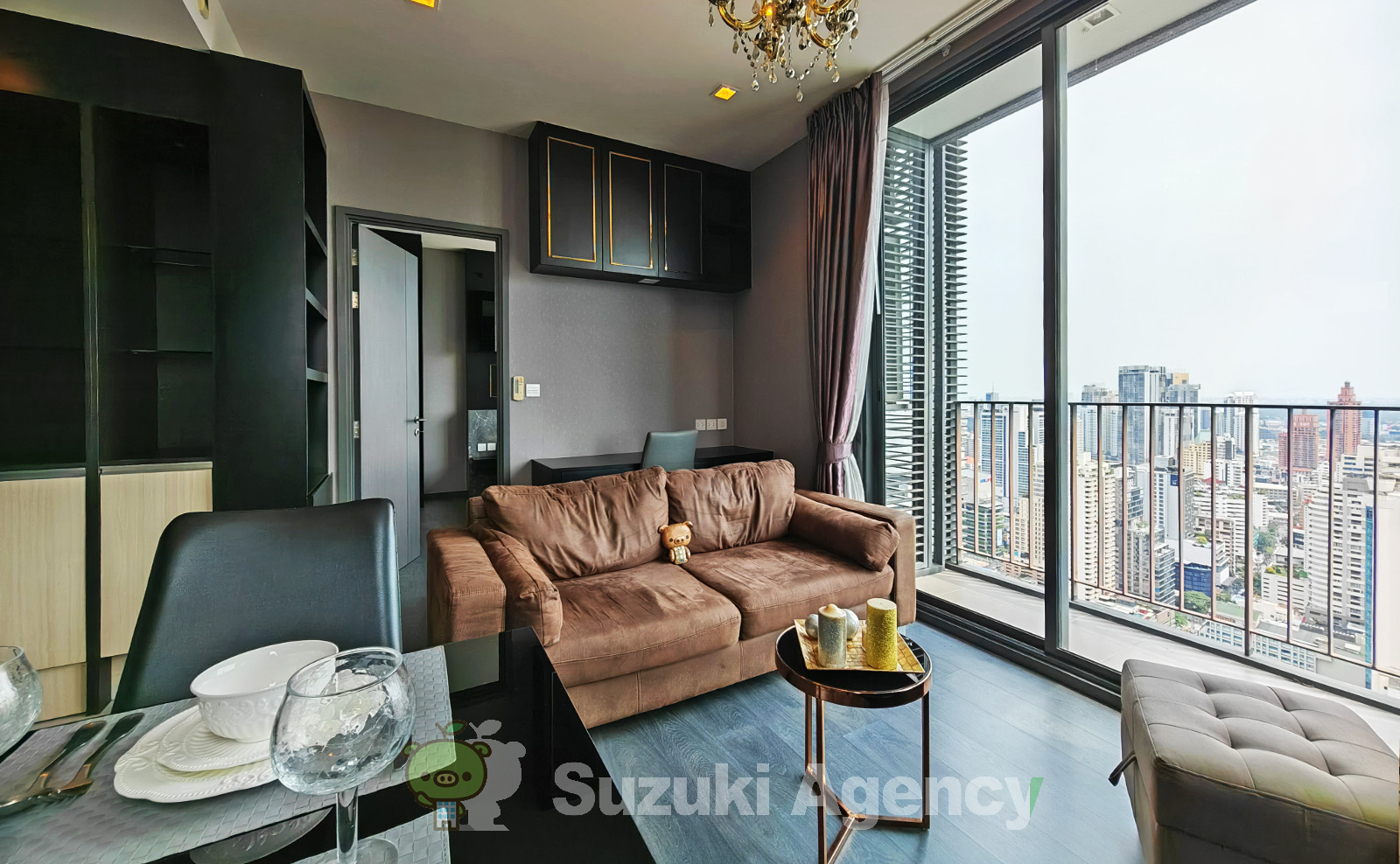 Edge Sukhumvit 23 の写真