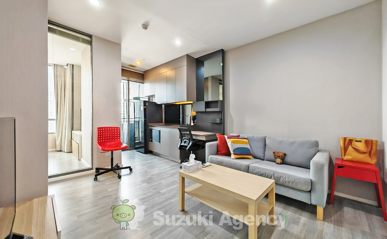 The Room Sukhumvit 69 の写真