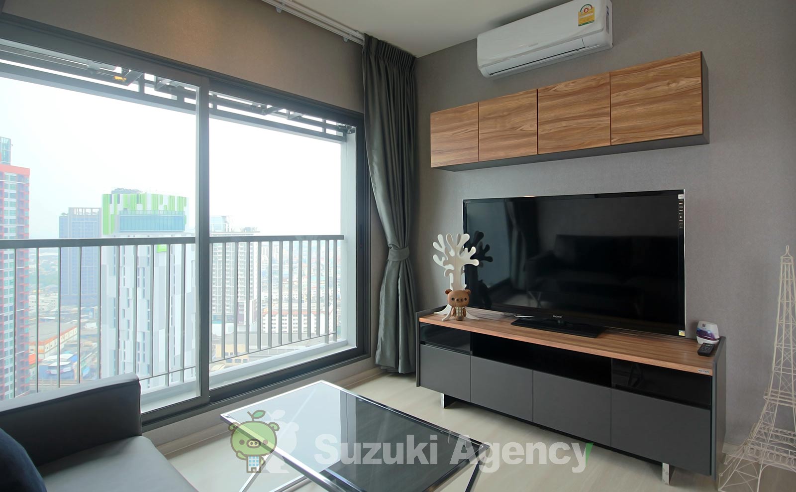 Life Sukhumvit 48 の写真