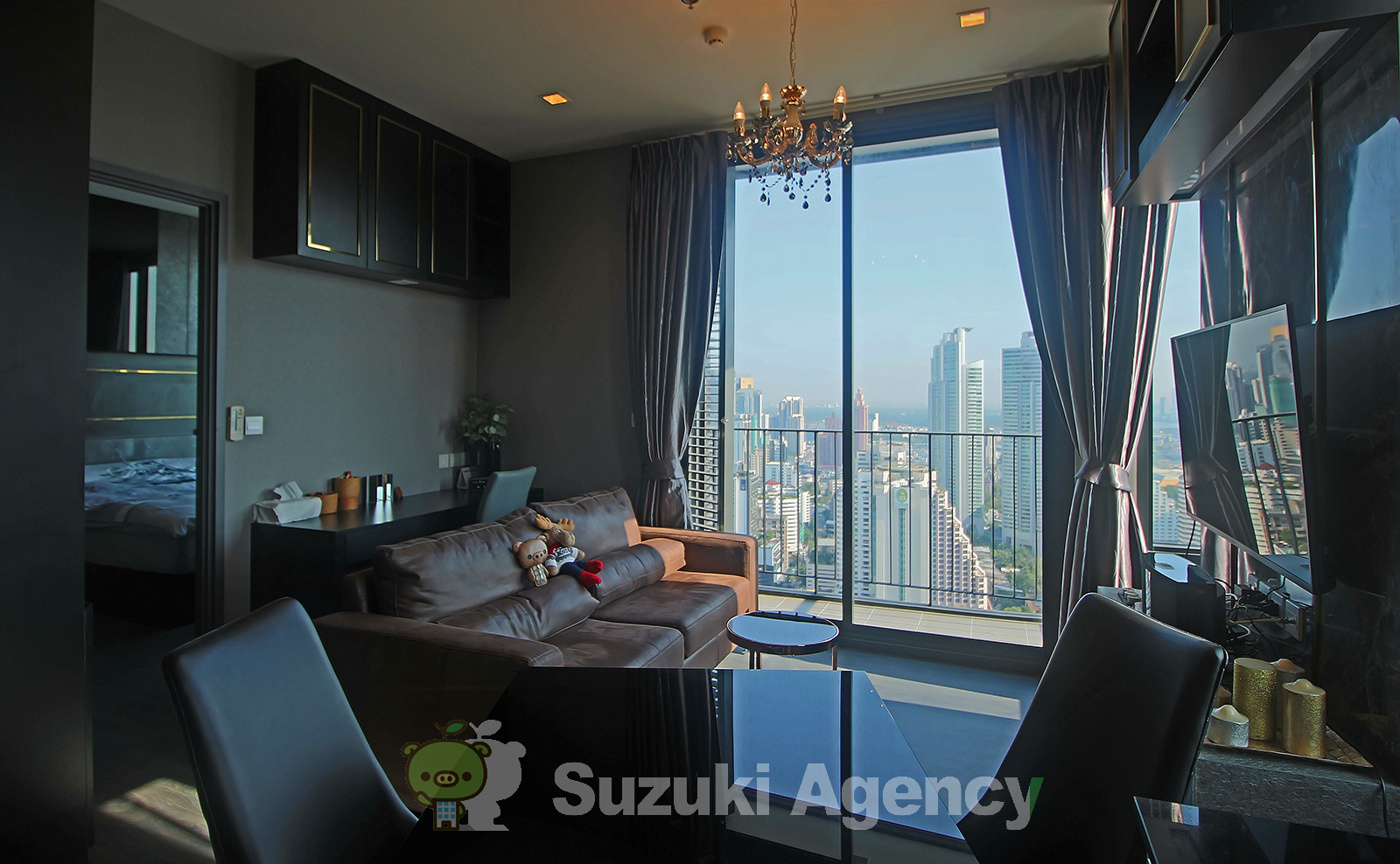 Edge Sukhumvit 23 の写真