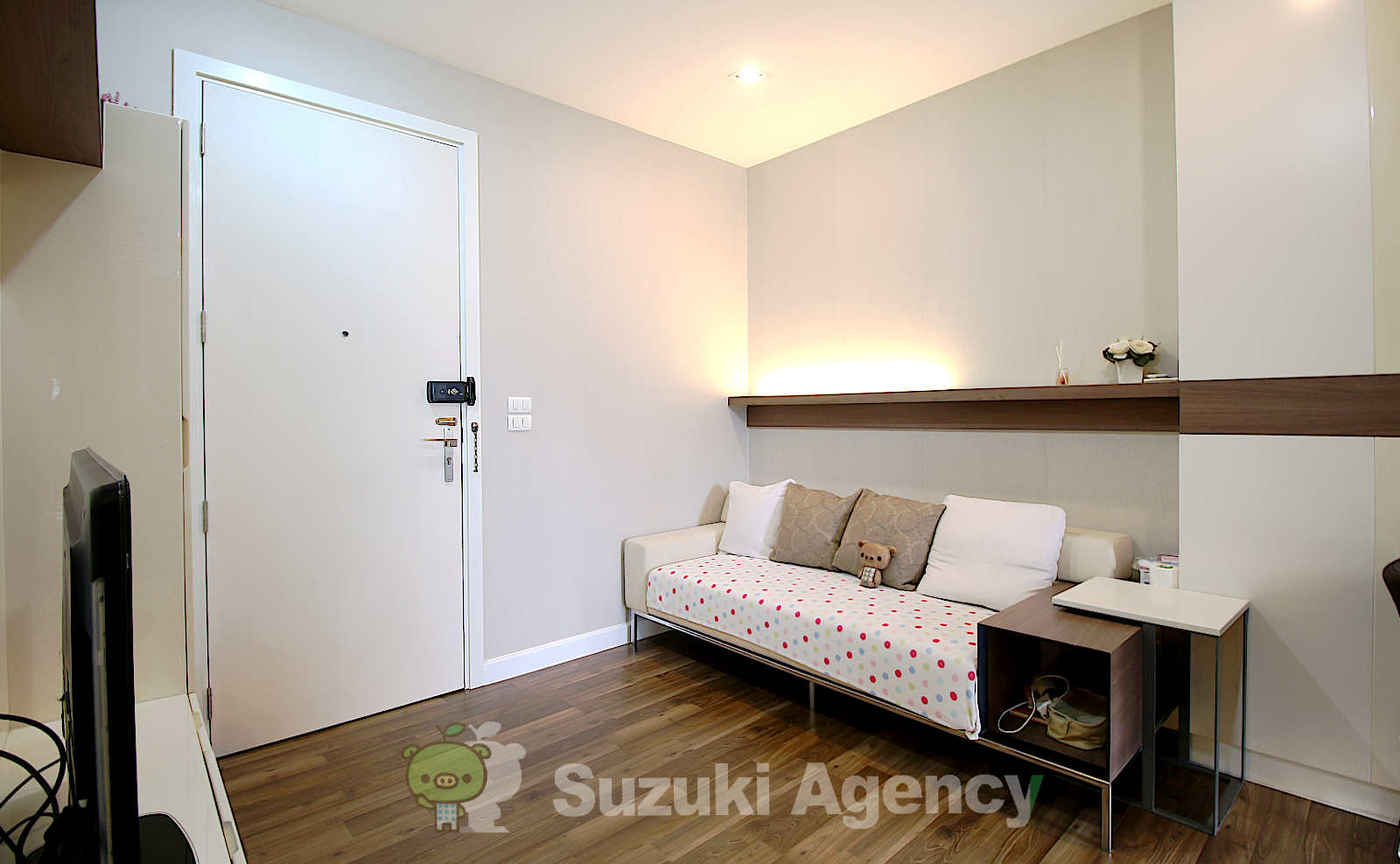 The Room Sukhumvit 62 の写真
