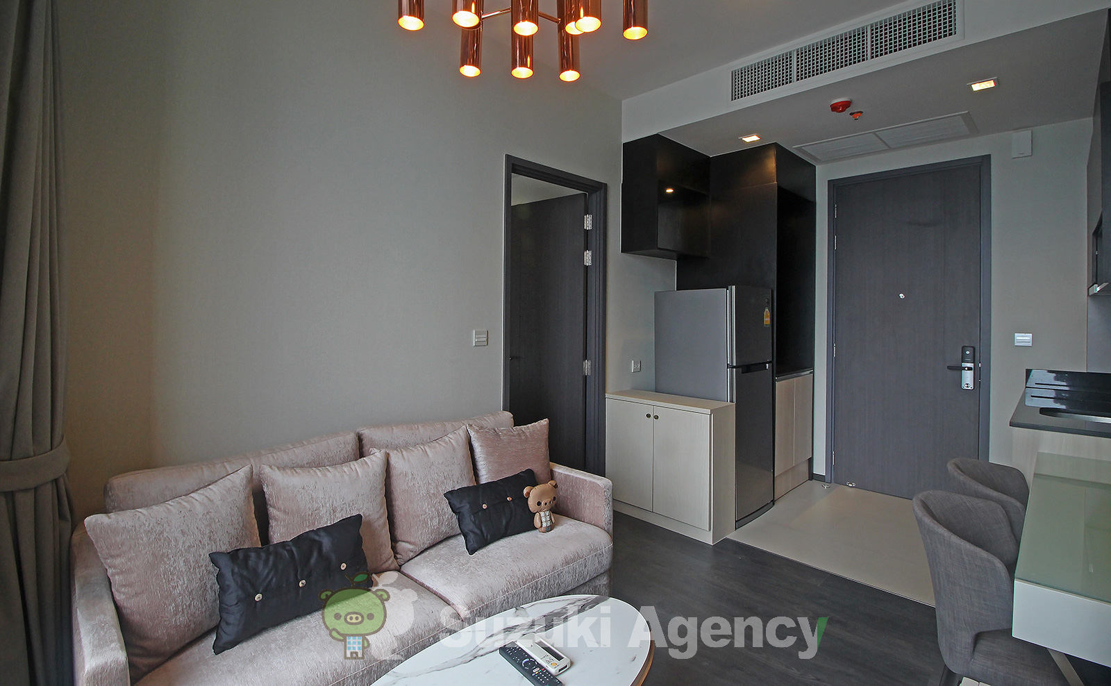 Edge Sukhumvit 23 の写真