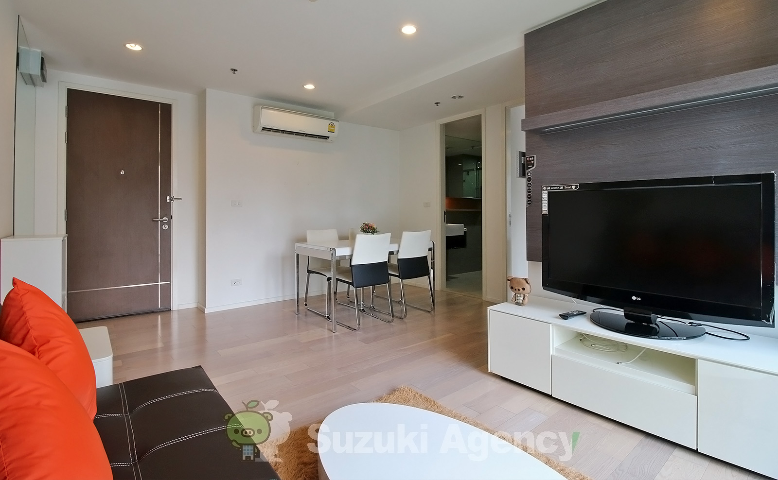15 Sukhumvit Residence の写真