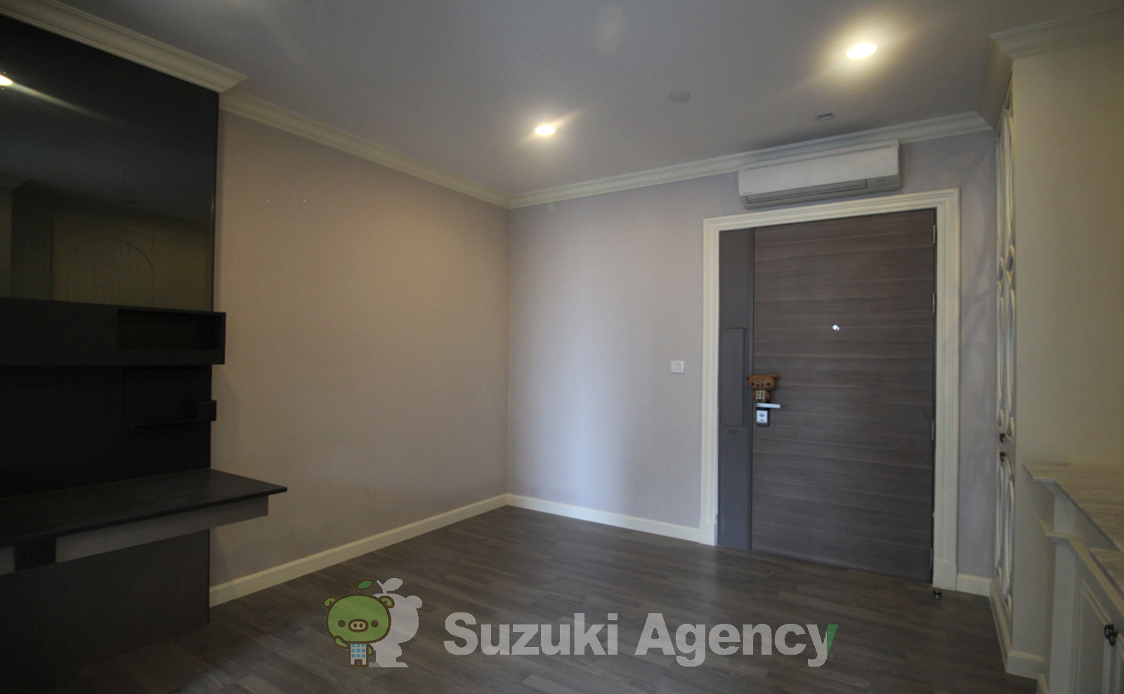 The Room Sukhumvit 69 の写真