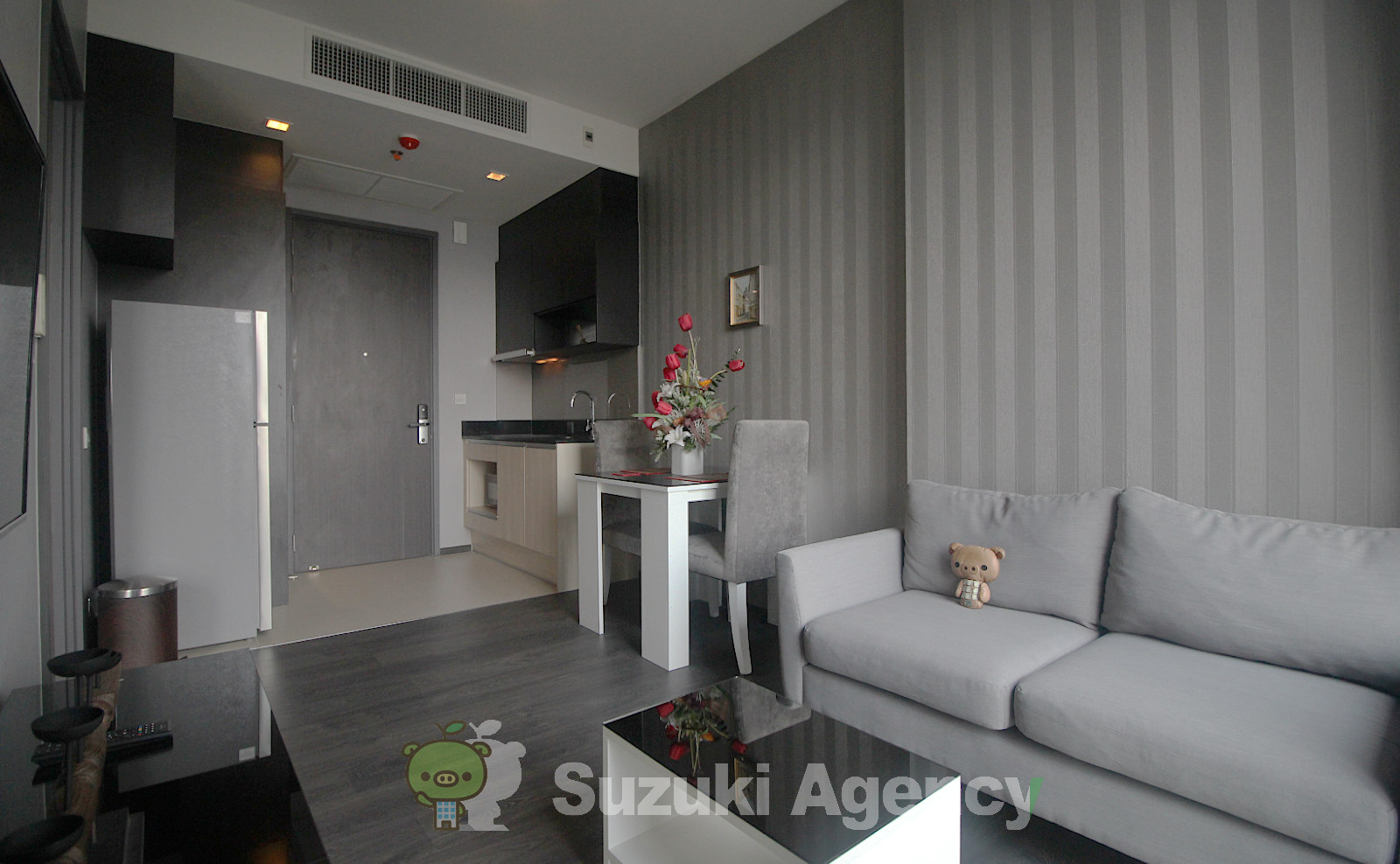 Edge Sukhumvit 23 の写真