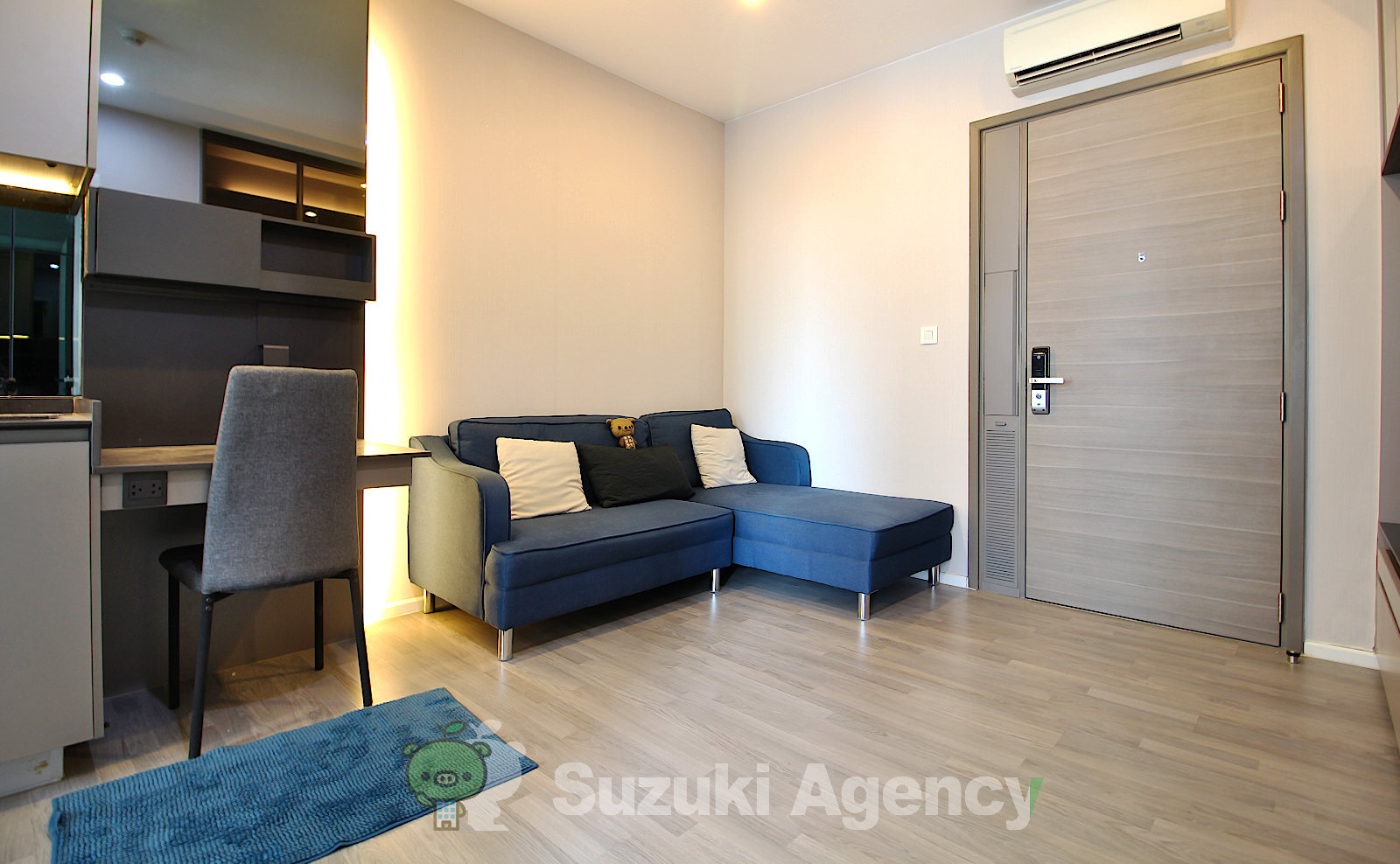 The Room Sukhumvit 69 の写真