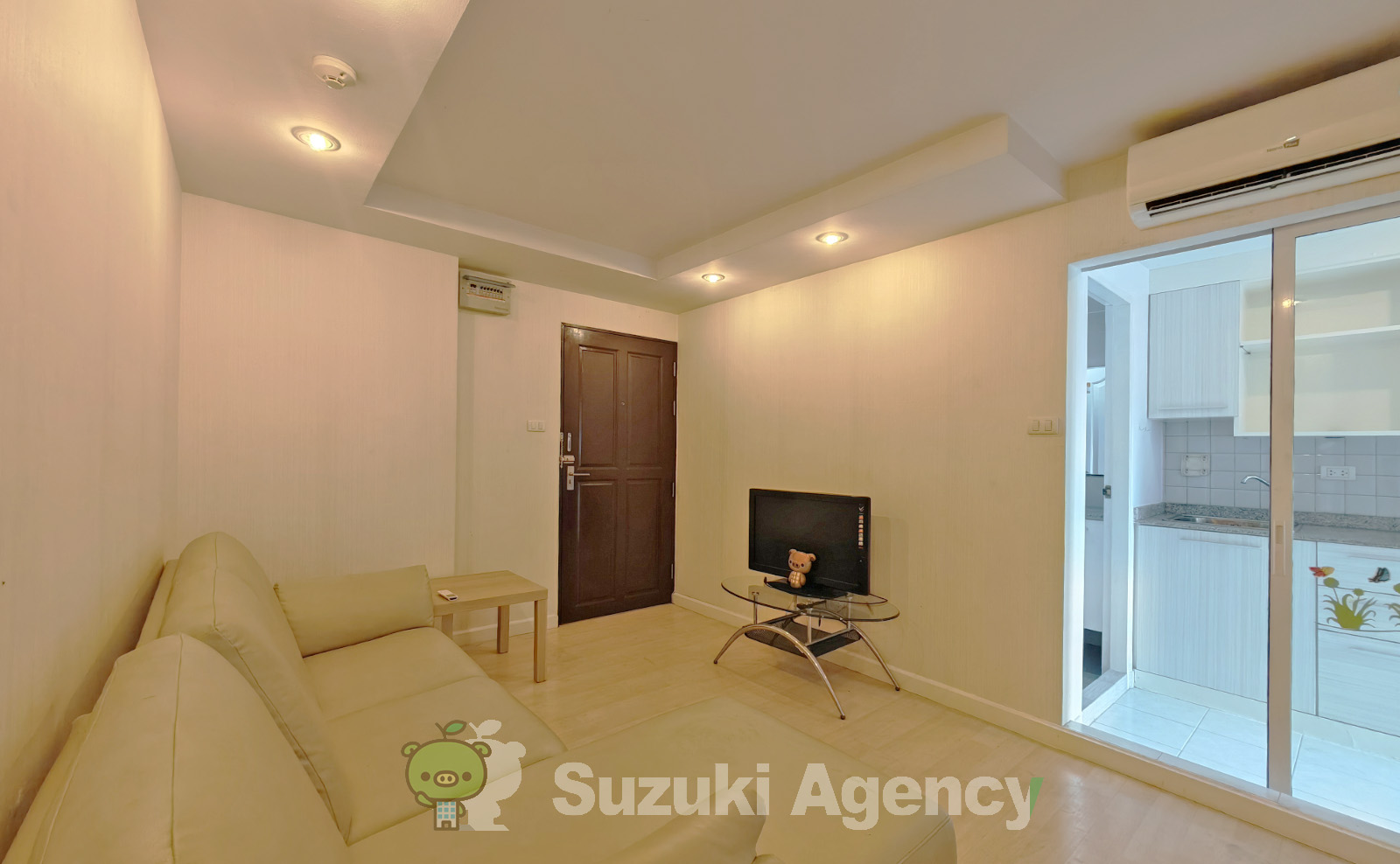 Zenith Place Sukhumvit 71 の写真