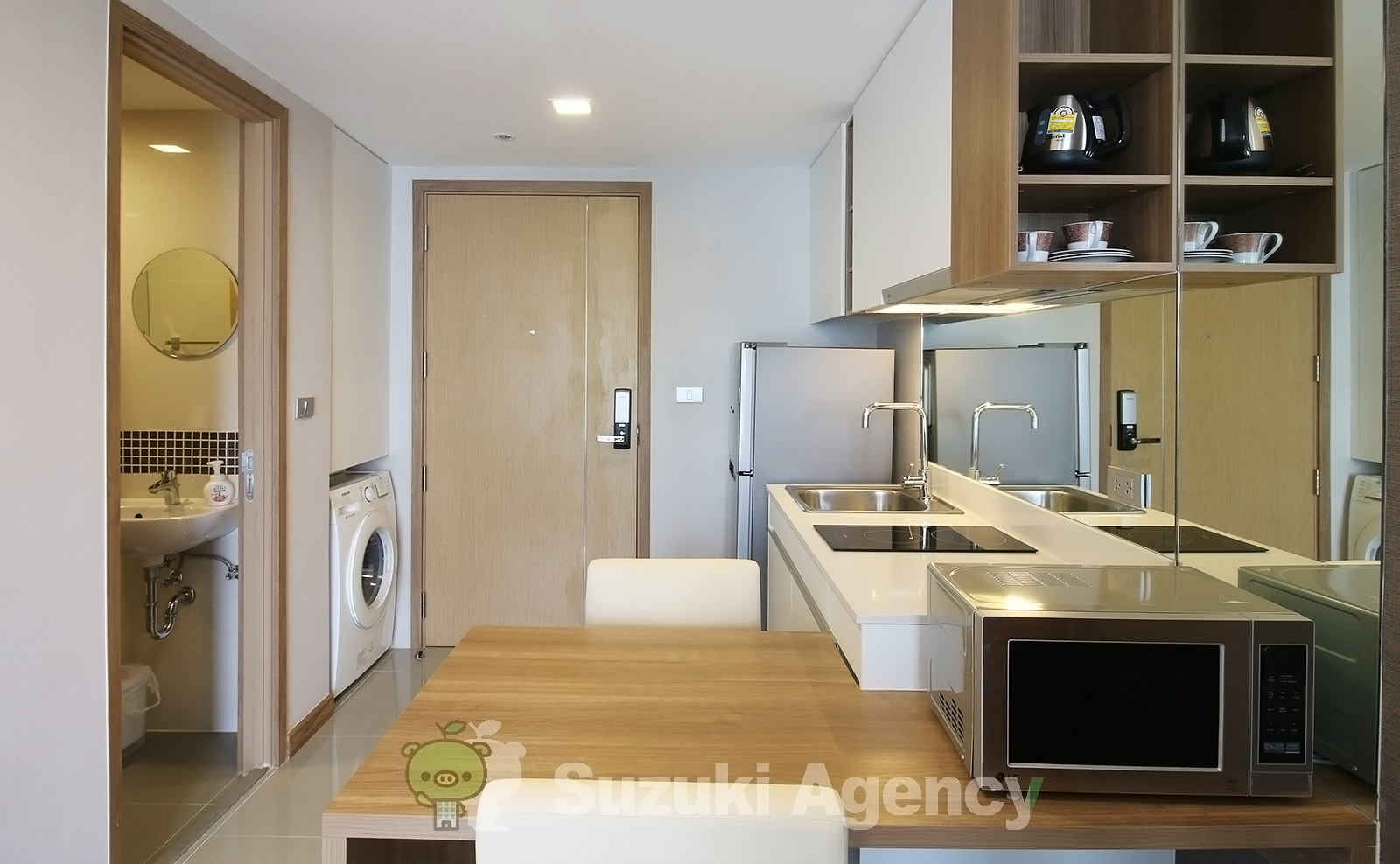 InterLux Premier Sukhumvit 13 の写真