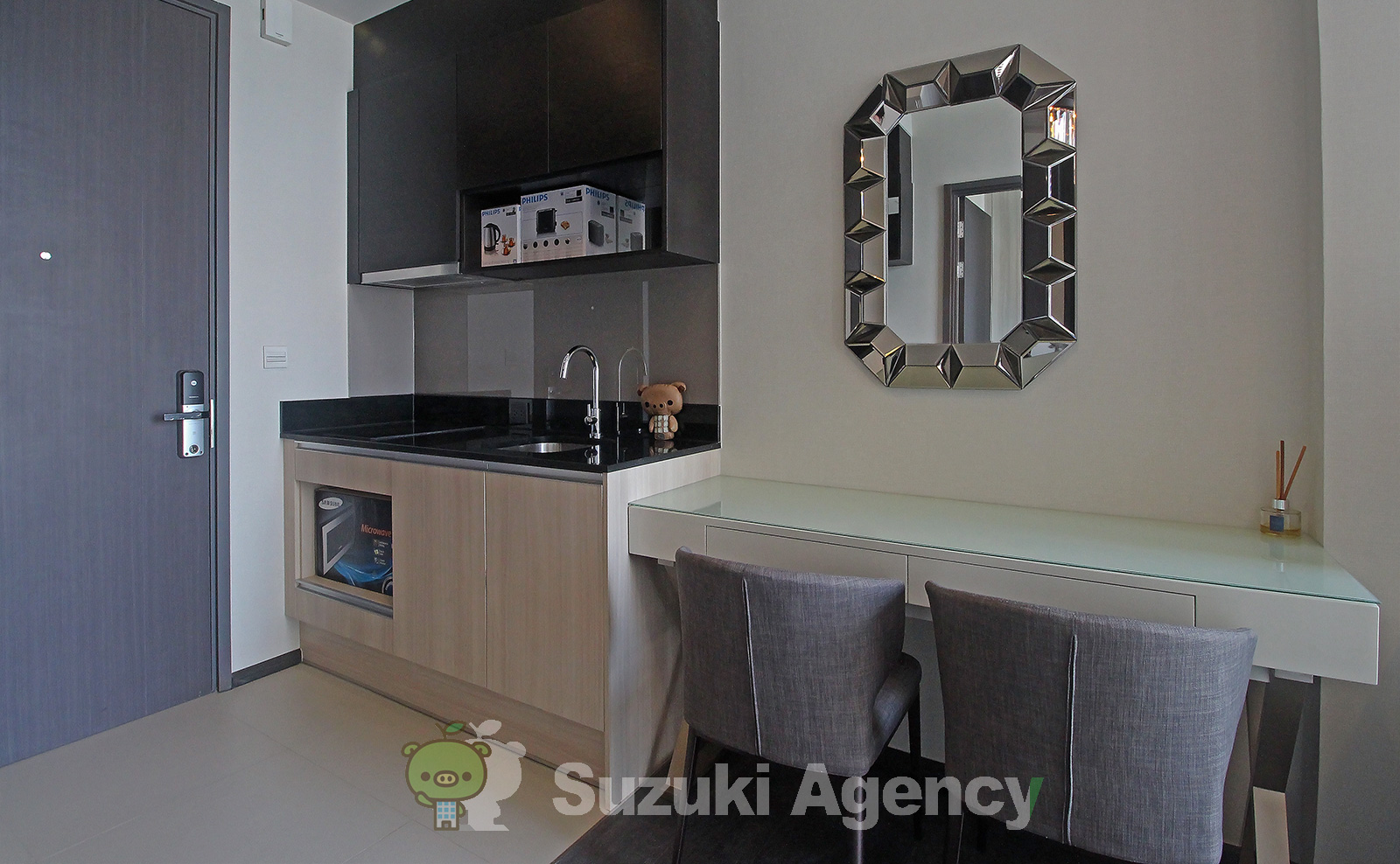Edge Sukhumvit 23 の写真