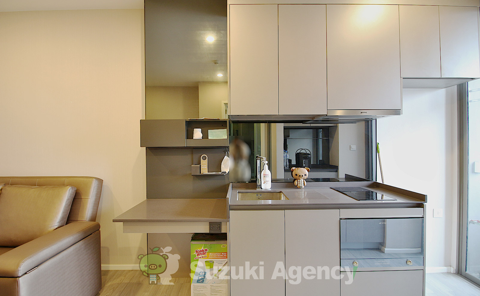 The Room Sukhumvit 69 の写真