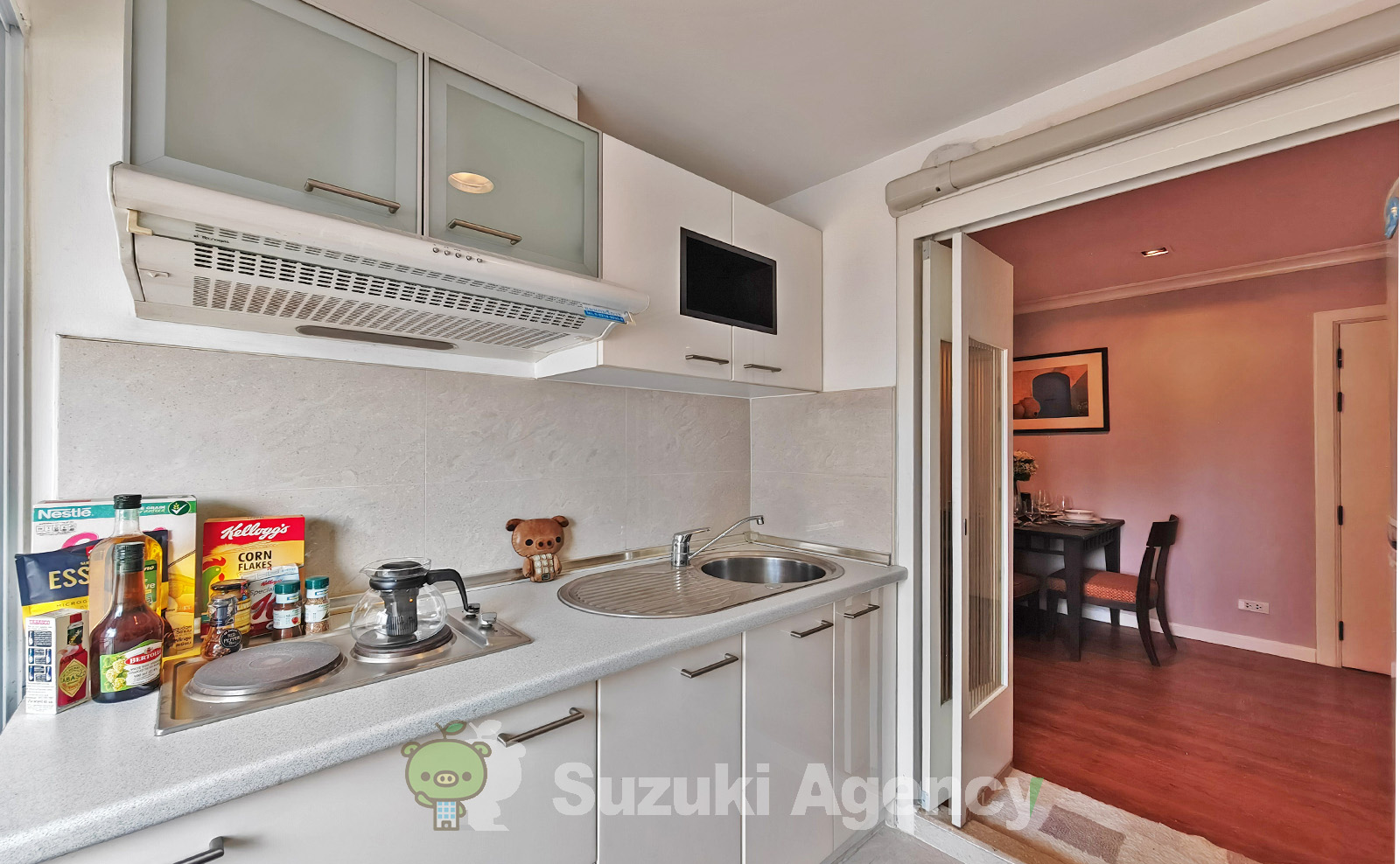 Lumpini Suite Sukhumvit 41 の写真