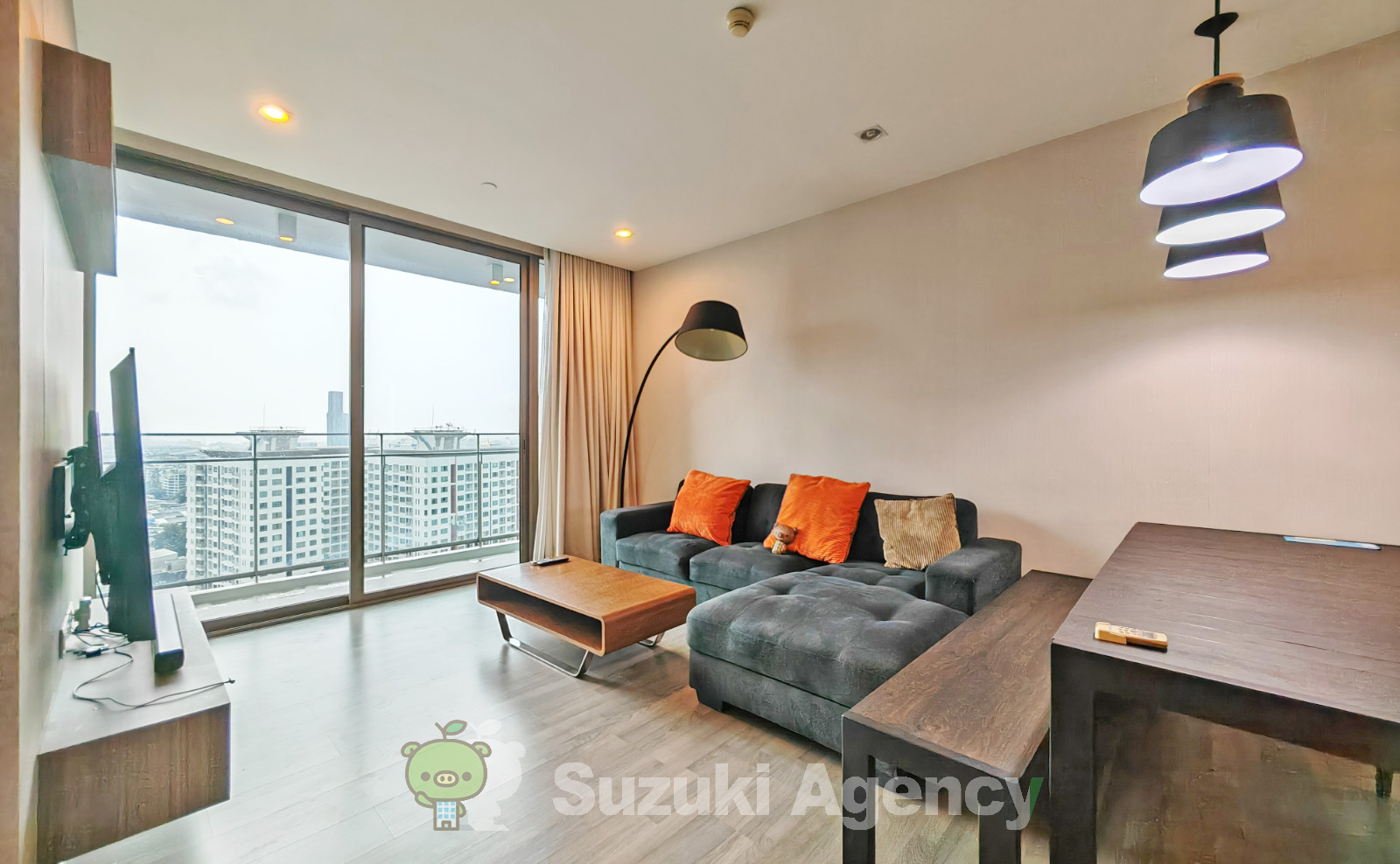 The Room Sukhumvit 69 の写真