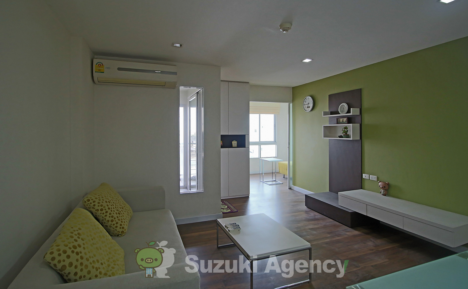 The Room Sukhumvit 79 の写真