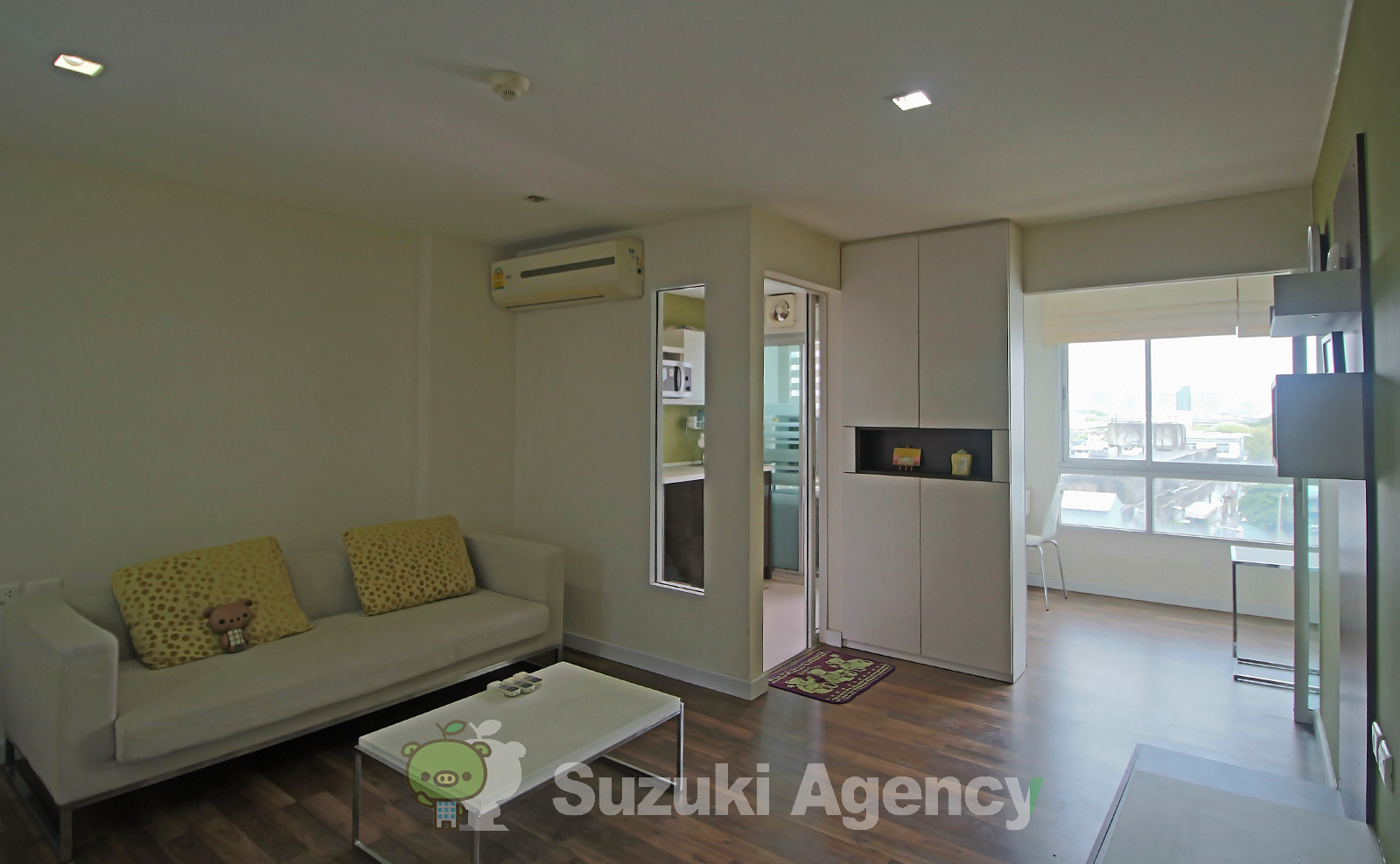 The Room Sukhumvit 79 の写真