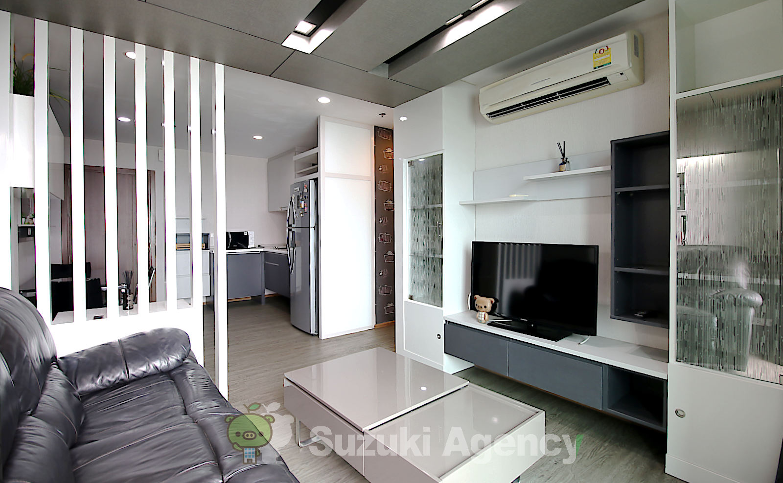 The Base Sukhumvit 77 の写真