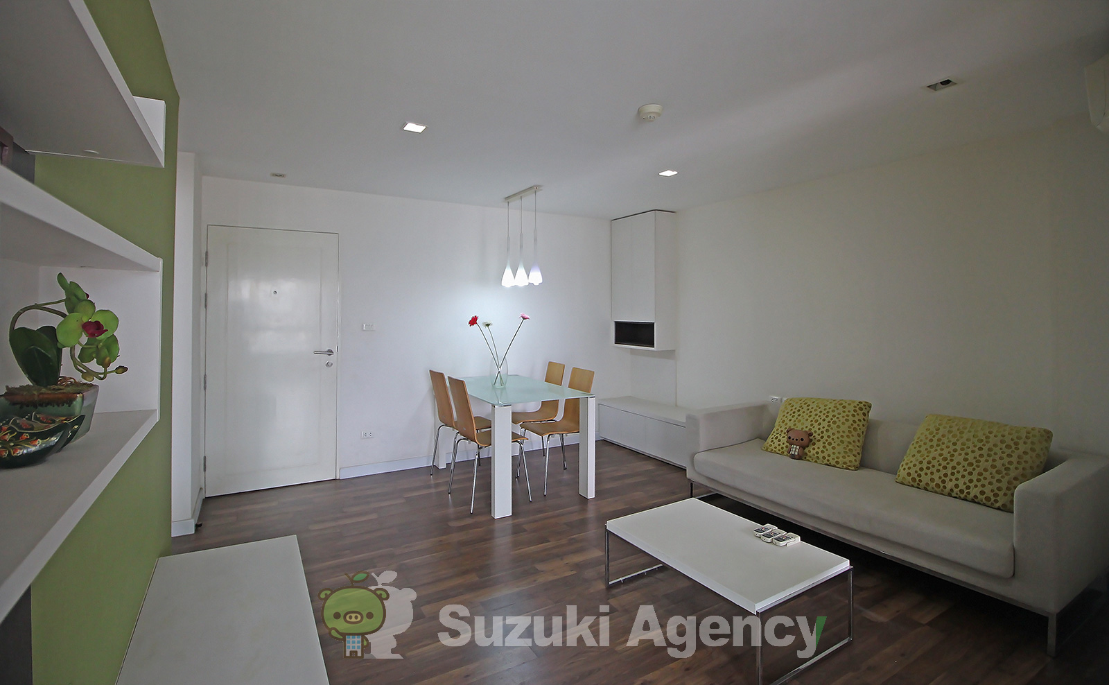 The Room Sukhumvit 79 の写真