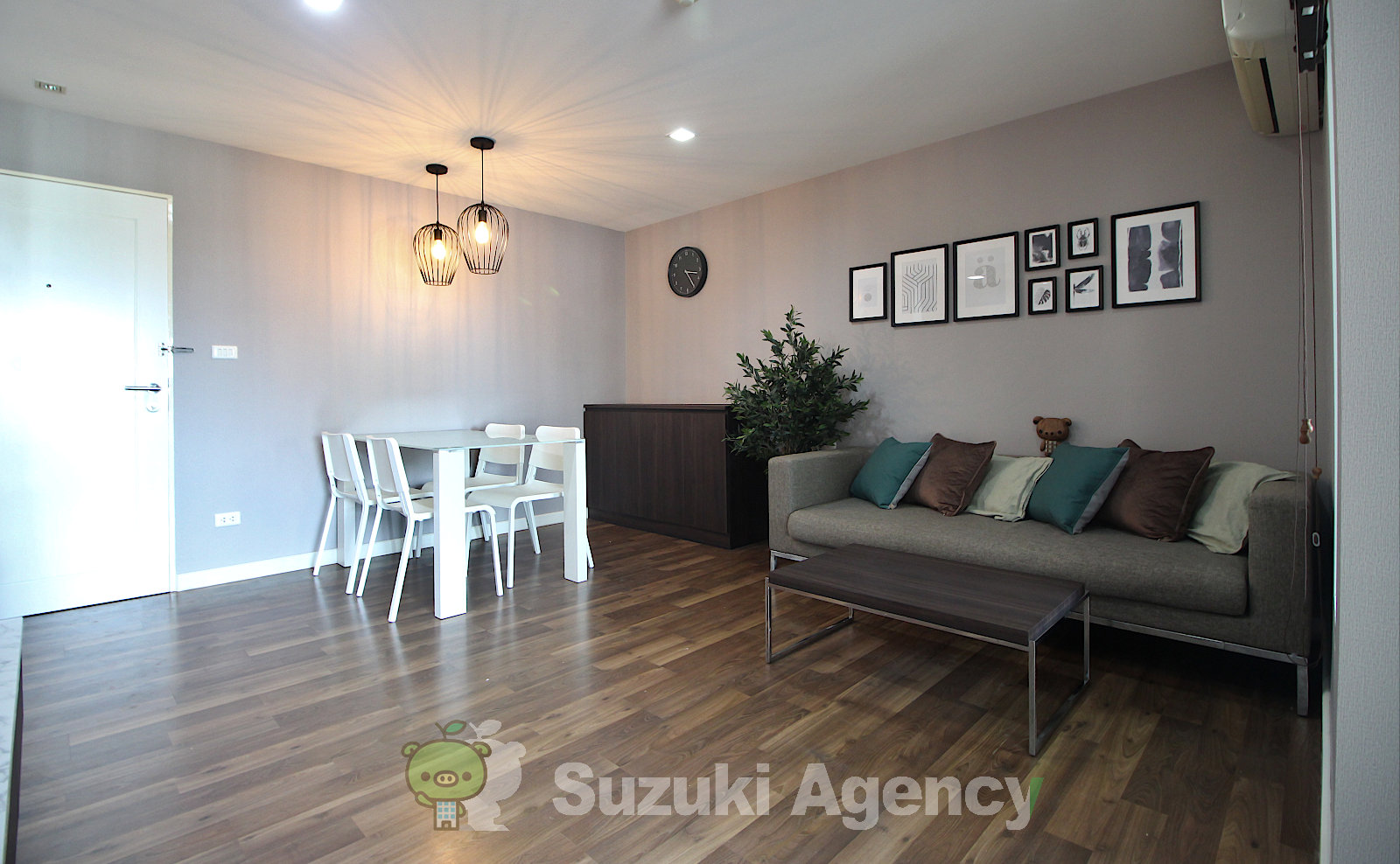 The Room Sukhumvit 79 の写真